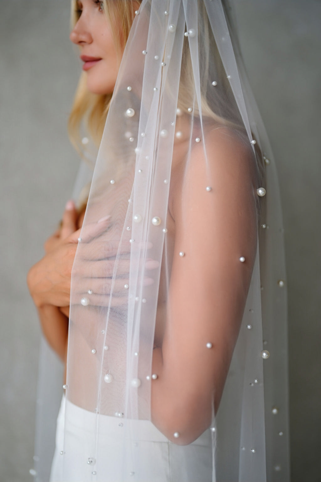 Pearl veil