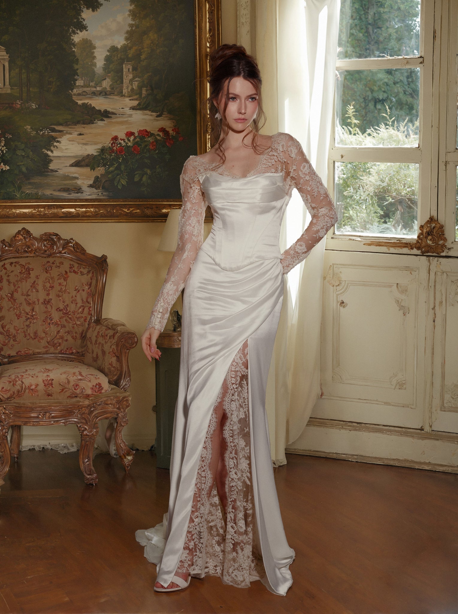 Daria with lace